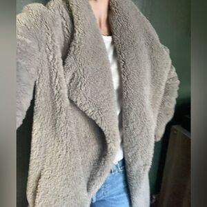 BB Dakota Cozy and Soft Teddy Jacket